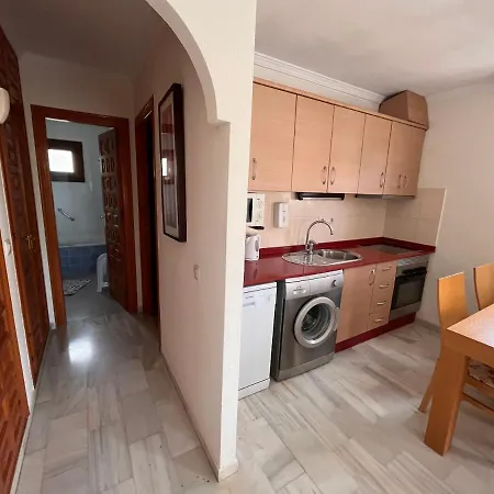 Birds Paradise Vera Coast Apartment
